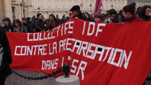 départ des collectifs de précaires